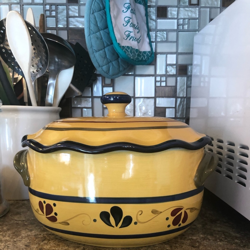 Home and Garden Party Bean Pot